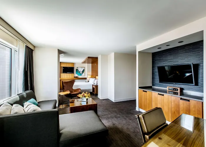 Hyatt Regency Mccormick Place 4*