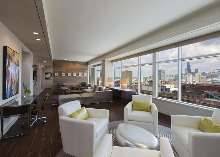 Hyatt Regency Mccormick Place 4*